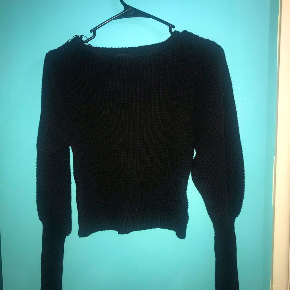 Cropped sweater.